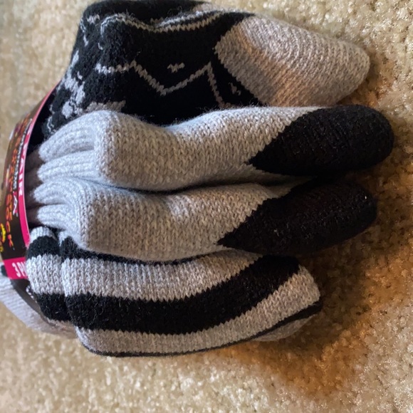 Avalanche socks 3 pack NWT - Picture 2 of 3